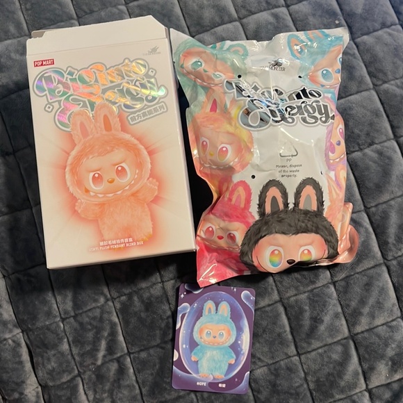 Pop Mart Accessories - Big Into Energy Pop Mart Labubu Hope